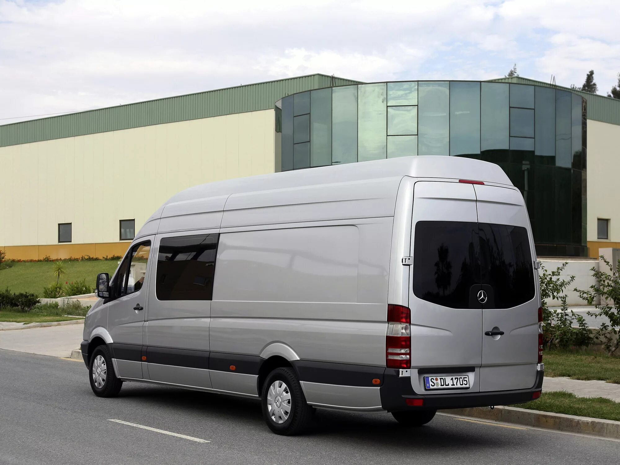 Mercedes sprinter фургон