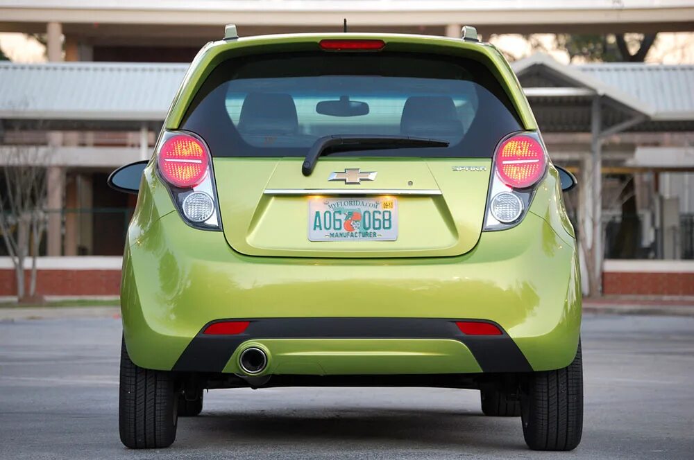 Шевроле спарк m300. Шевроле спарк м300. Шевроле спарк задние. Задний дворник шевроле спарк. Chevrolet spark 1.