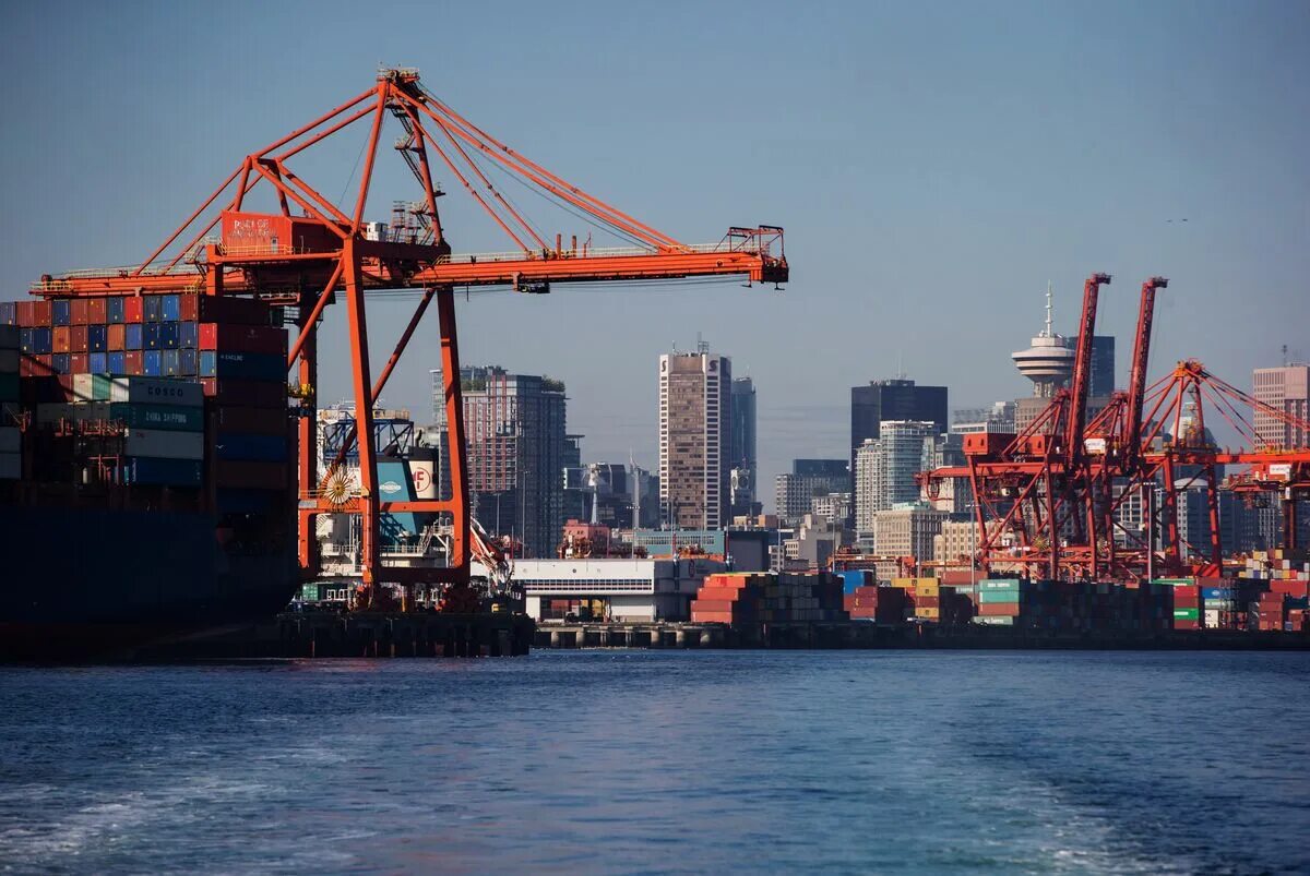 Канада экспортер. Торговля канады с сша. Структура экспорта и импорта канады. Канада экспортер. Товарная структура экспорта канады.