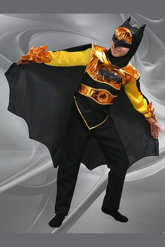 Золотой Бэтмен. Бэтмен в золотом костюме. Костюм Бэтмена с золотой обводкой. Е60454 карнавальный костюм бетман.
