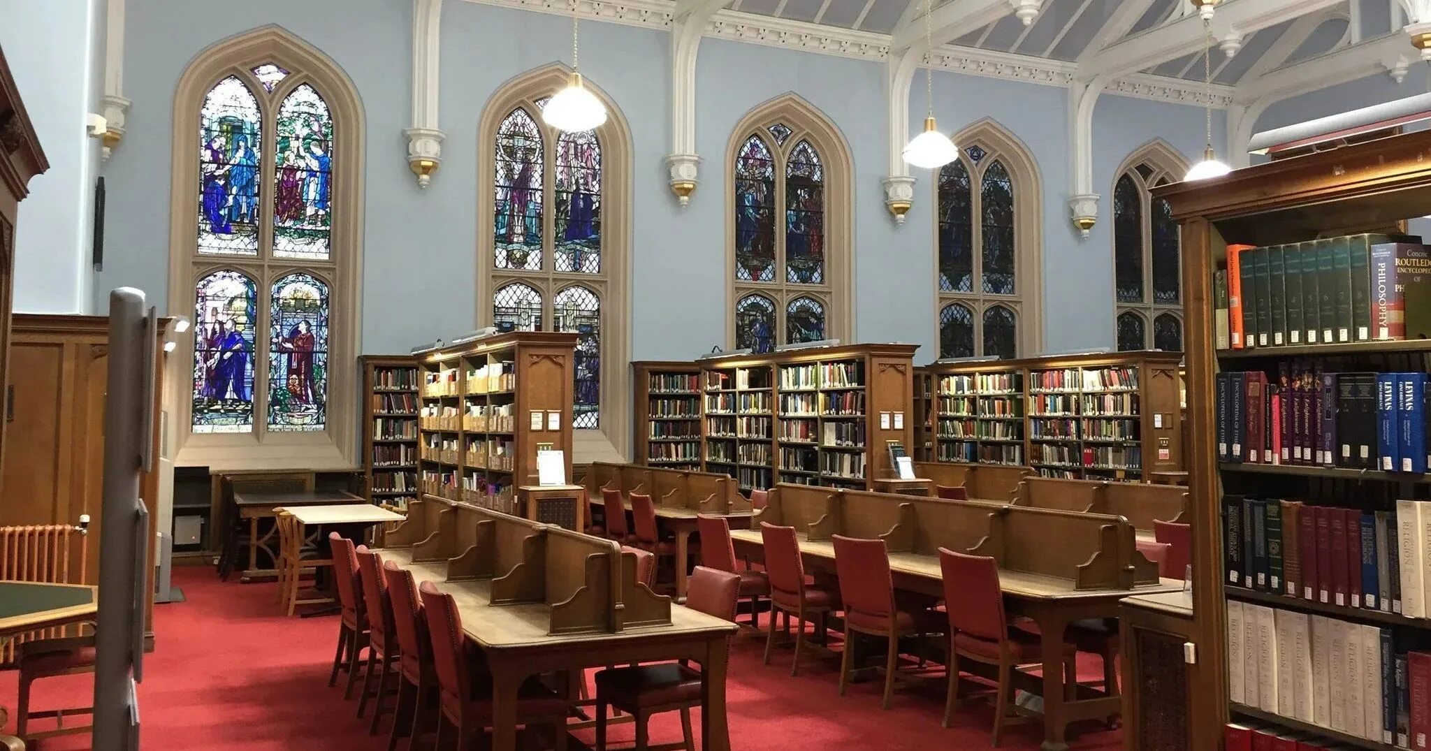 Сайты библиотек университетов. Стэнфордский университет библиотека. Эдинбургский университет. Эдинбургский университет внутри. Университет Глазго внутри.