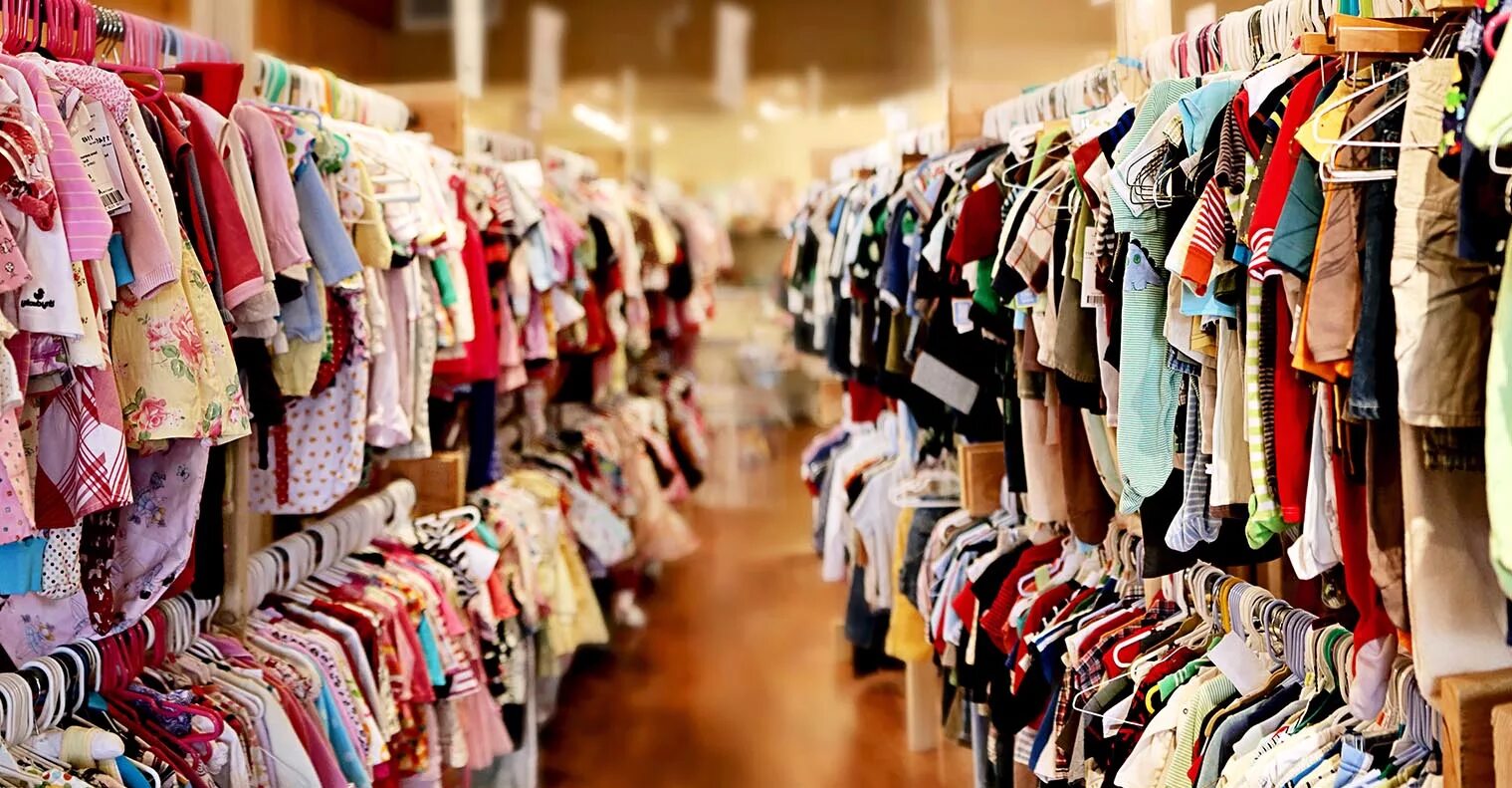 Фон для магазина одежды. Фирменные вещи на садоводе. Vip moda логотип. Модно опт. Магазин одежды.