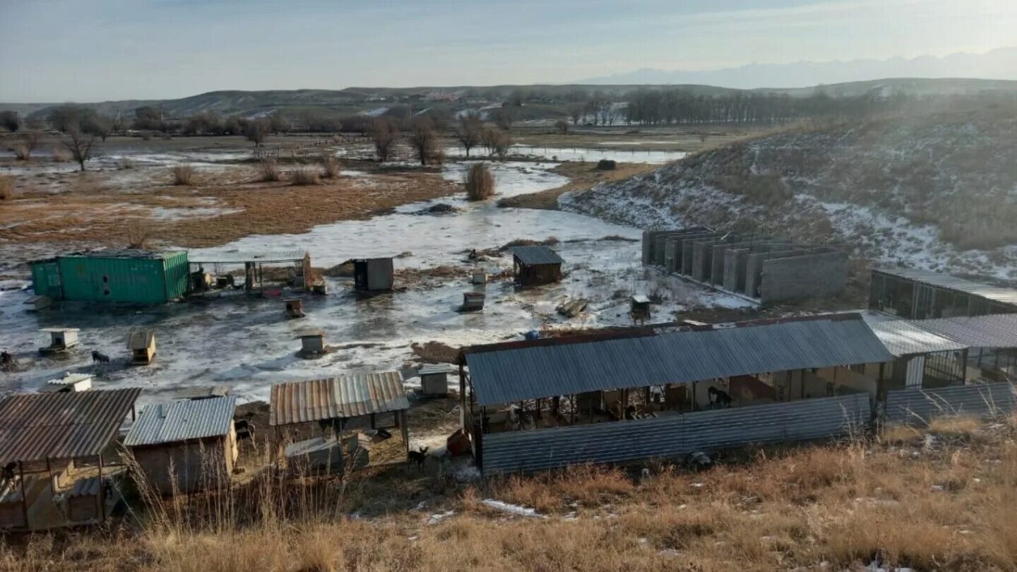 Прорыв плотины Тирлянского водохранилища. Прорыв плотины строящейся ГЭС "кыадат". Прорыв дамбы в Алматинской обл. Наводнение при прорывах плотин. Дамба алматы