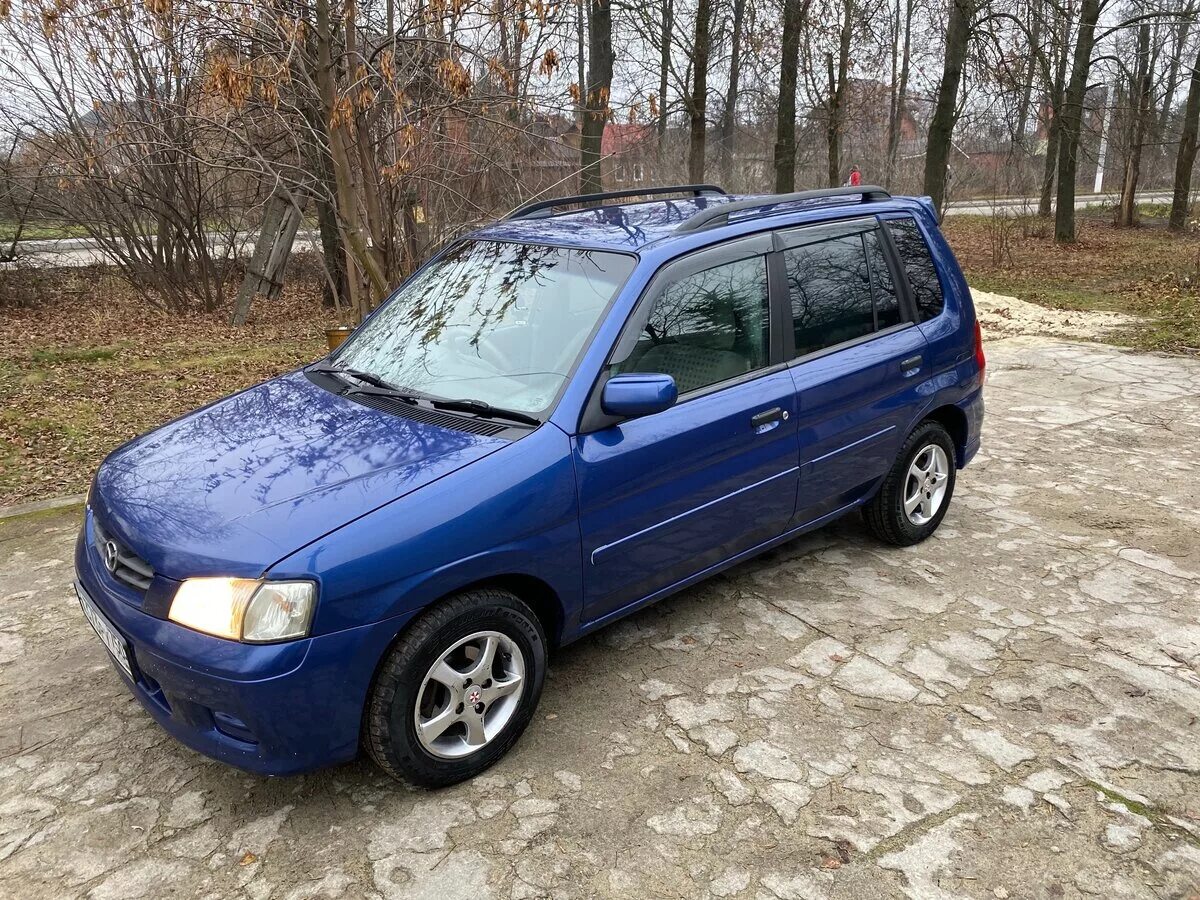 Мазда демио 2000 купить. Mazda Demio 2000. Mazda Demio 2000г. Мазда Демио 1 2000. Mazda Demio 2000 год.