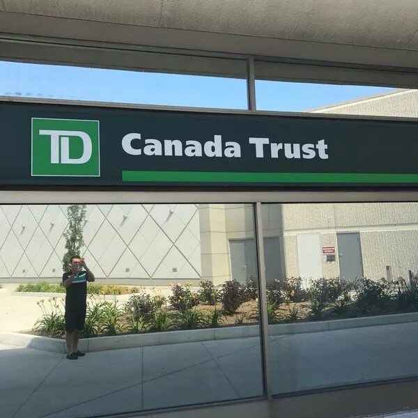 Td canada trust. Trusted ca. Toronto-dominion bank visa credit business canada. Trusted ca. Идея банкинг.