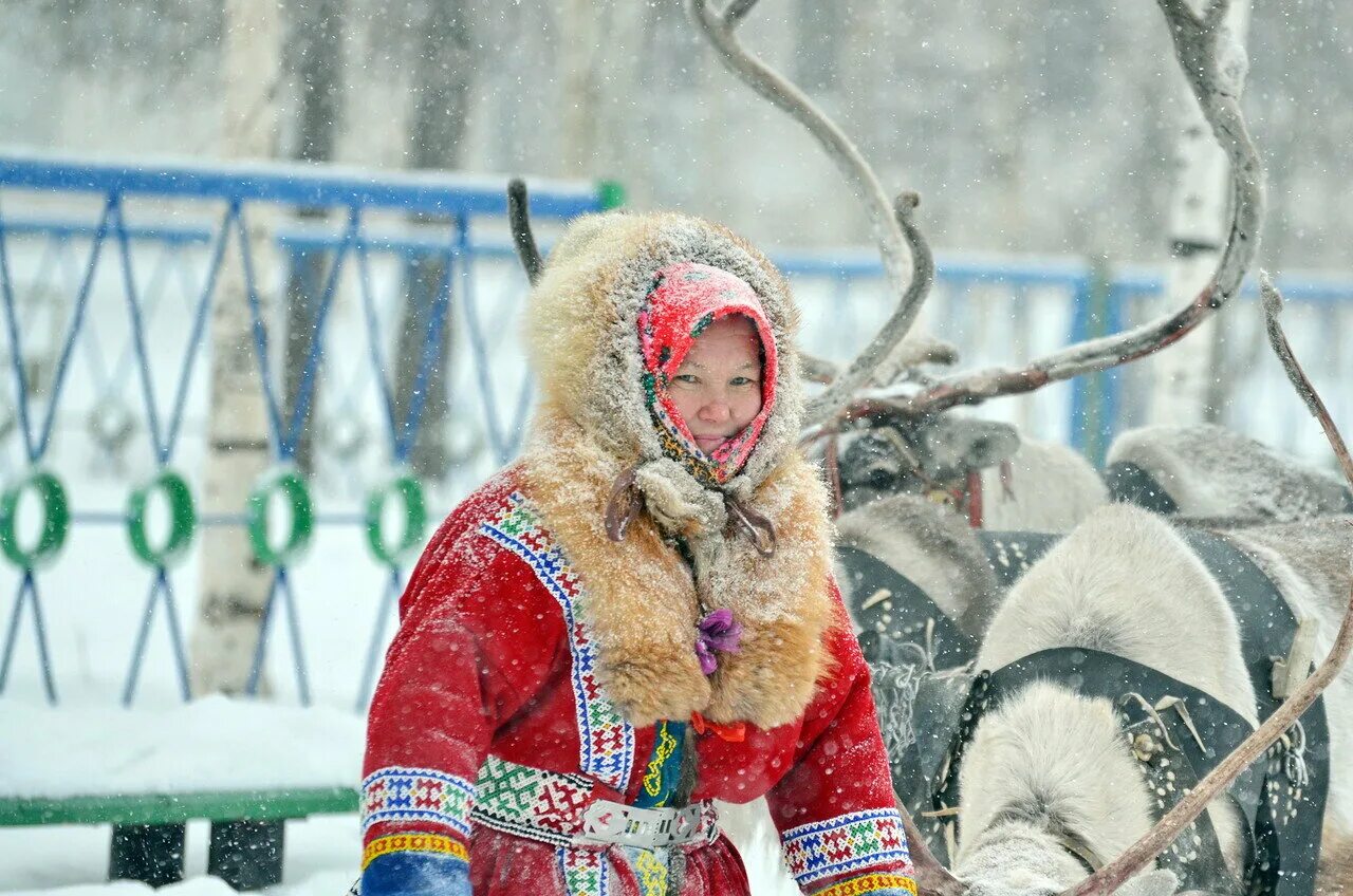 Манси в Сибири. Народ Западной Сибири манси. Ханты народ фото. Народы Западной Сибири Ханты.