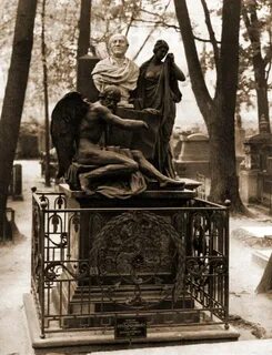 Памятники 19 века