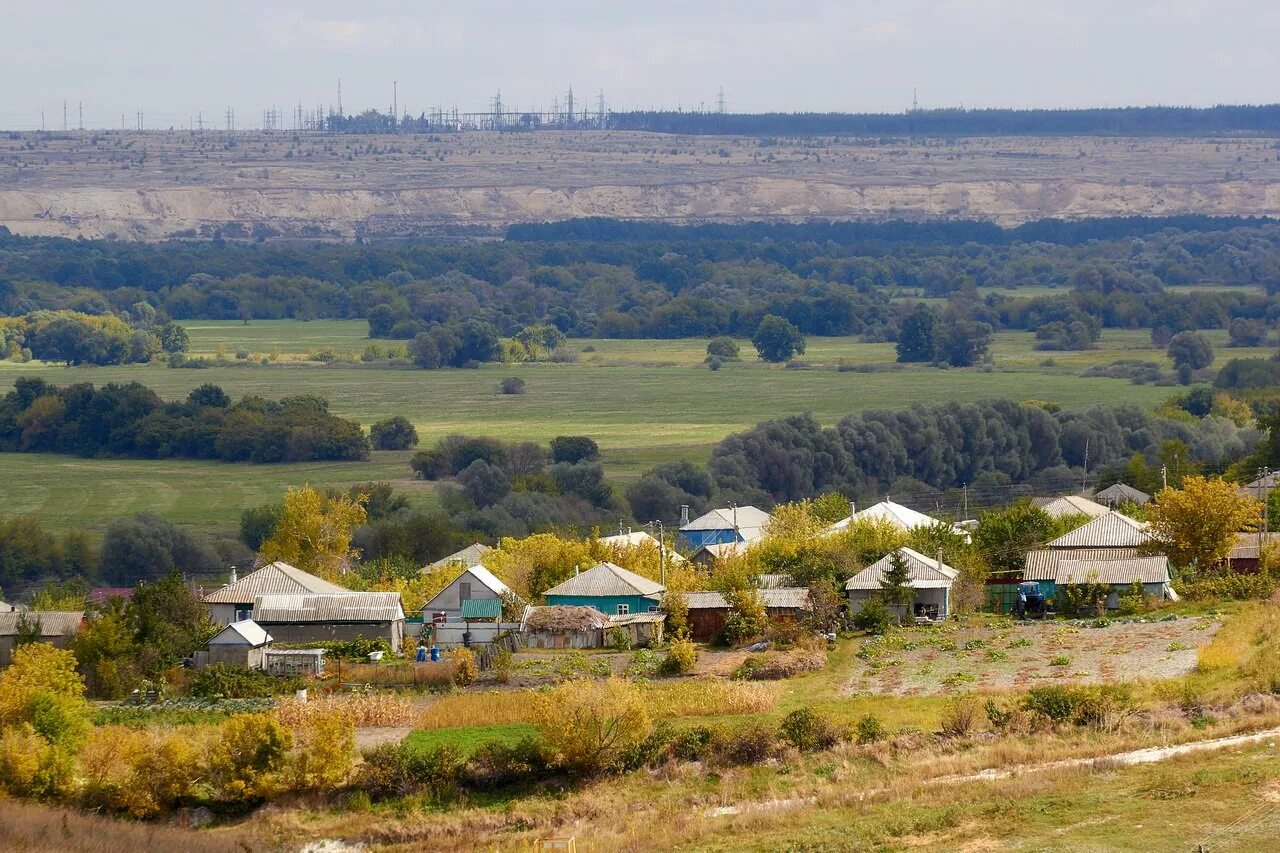 Село петропавловское воронежской области. Село Селявное Лискинского района. Петропавловка Лискинский район Воронежская область. Село Селявное Воронежская область. Село Петропавловка Воронежская область Лискинский район.