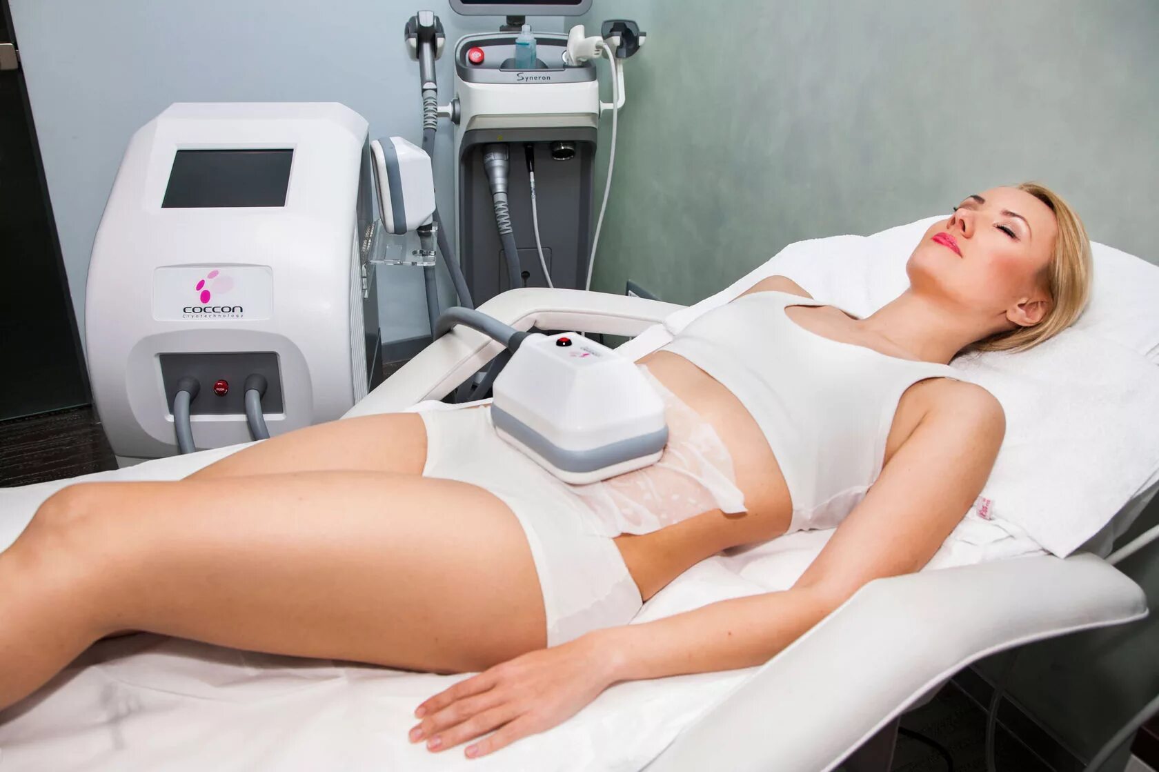 Криолиполиз в спб. Cocoon аппарат криолиполиз. cryolipolysis аппарат криолиполиз. cool 360 криолиполиз аппарат. cocoon cooltech криолиполиз.
