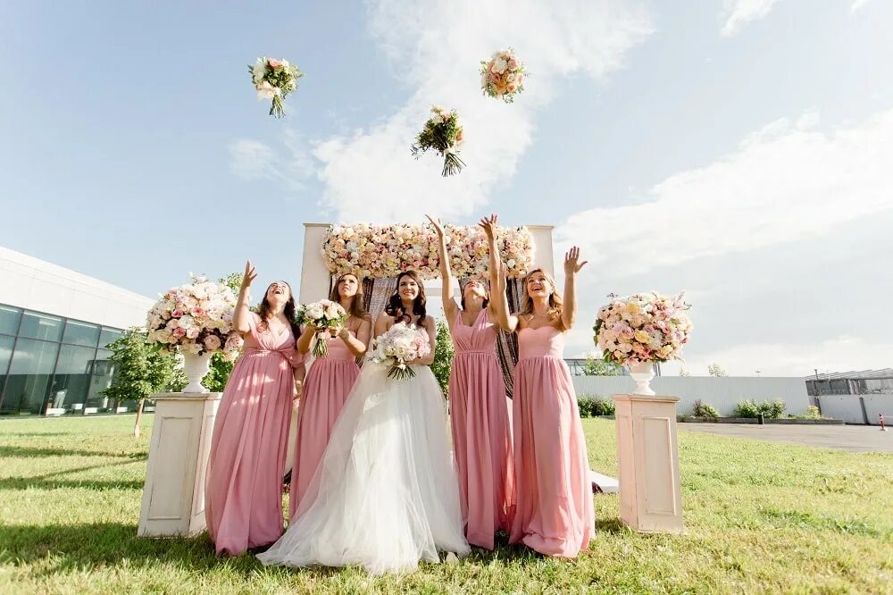 Свадебное агентство под ключ elizabeth wedding ru. Свадьба под ключ. Организация свадьбы под ключ. Услуги свадебного агентства. Организатор свадеб.