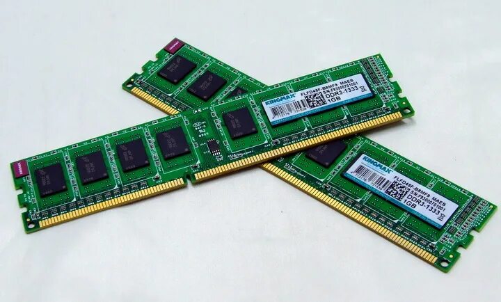 Оперативная память kingmax. Kingmax ddr3 1333 8gb. Kingmax ddr3 2gb. Ddr1 Оперативная память Kingmax. Оперативная память ddr3 2 GB 1600 Kingmax.