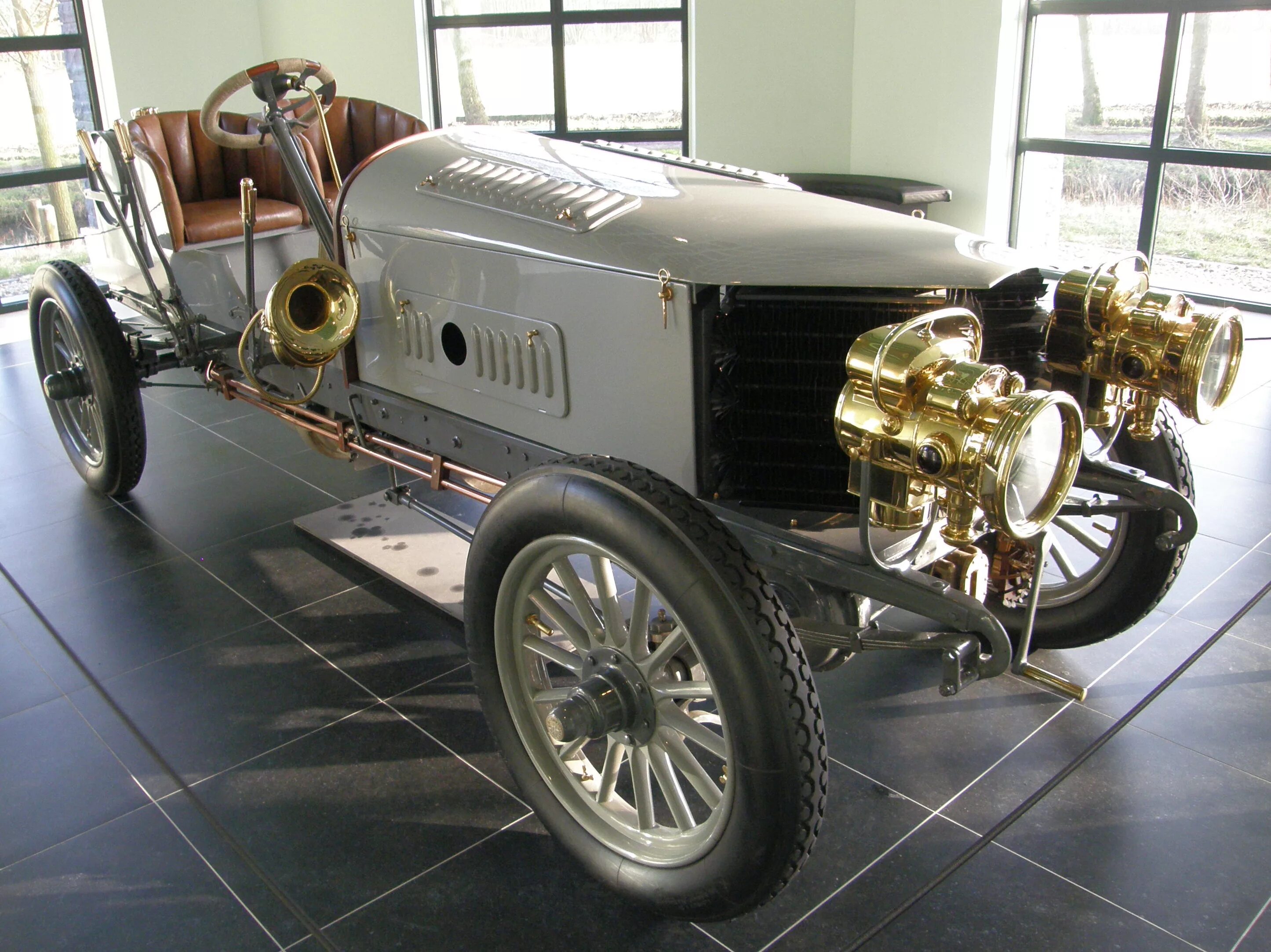 Spyker (1903. Спайкер машина 1903. В начале 80 годов голландская