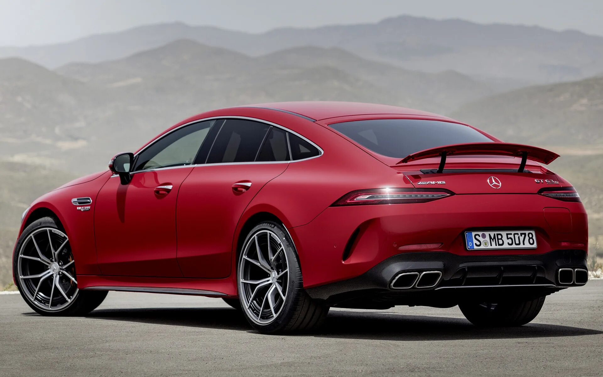Amg gt s performance. Mercedes amg gt 63. mercedes amg gt 63 s. mercedes e63s gt amg. мерседес gt 63s.