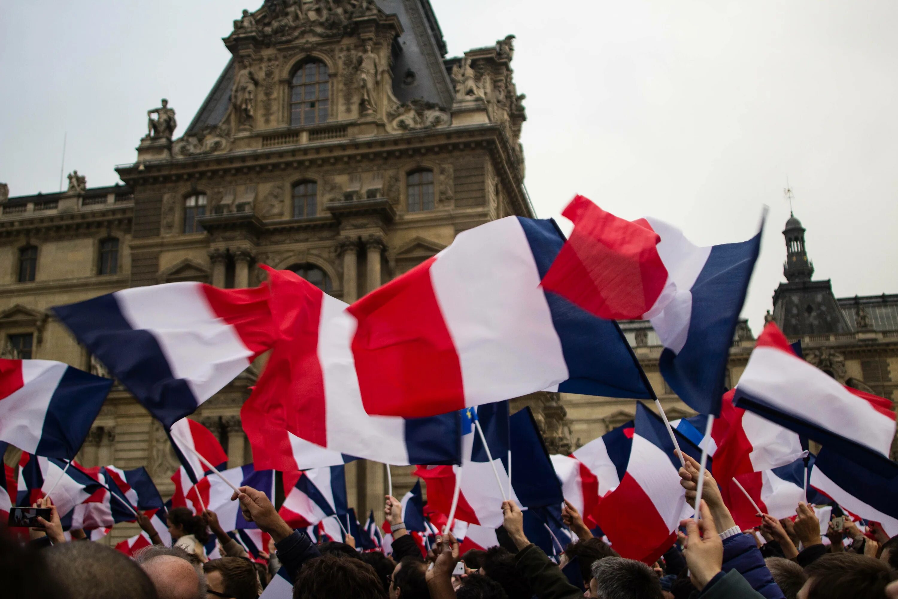 En french. Культура Франции. Франция политика. Традиции Франции. Современная Франция.