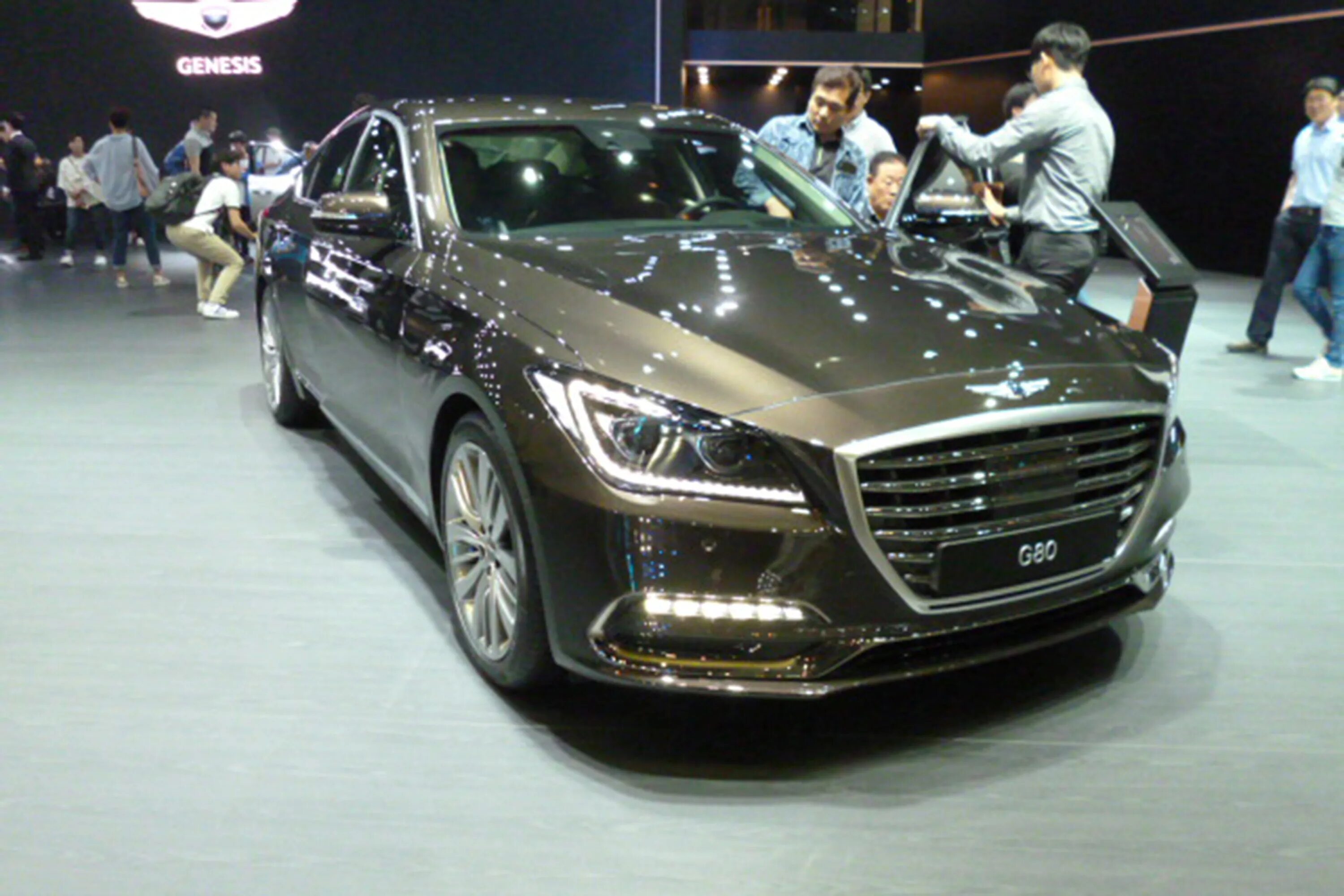 Генезис корея. Genesis g80 марка. Genesis g80 универсал. Машина корейская марка Дженезис. Hyundai Genesis чип g80.