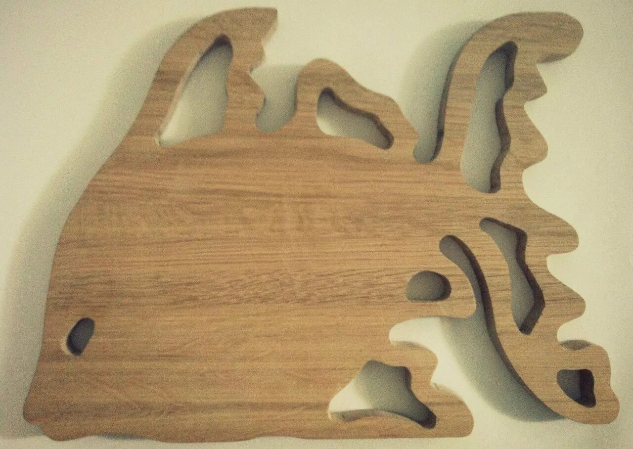 Разделочная доска из фанеры. Доска под акции. Как сделать доску из фанеры. Доска разделочная деревянная своими руками из фанеры. Разделочная доска из фанеры.