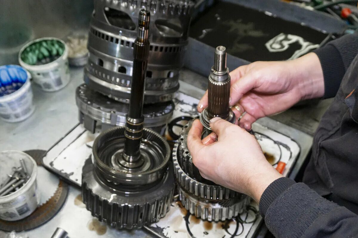 Ремонт стиральных lg. Ремонт сакса своими руками. Как разбирается мастер. Разобранные механические часы. Ручка стронг 210 разобрать.