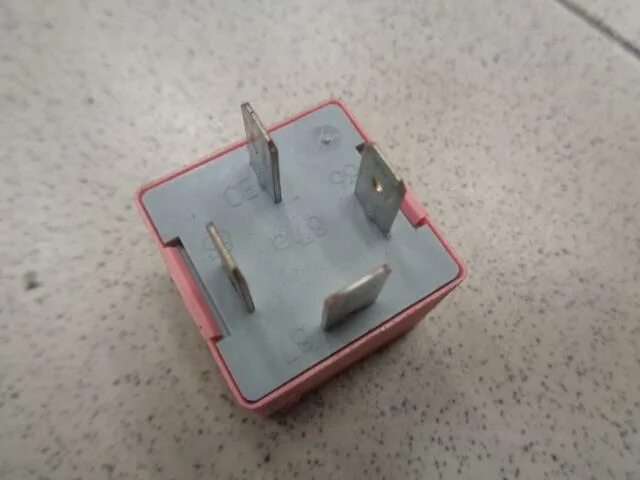 реле логан 1