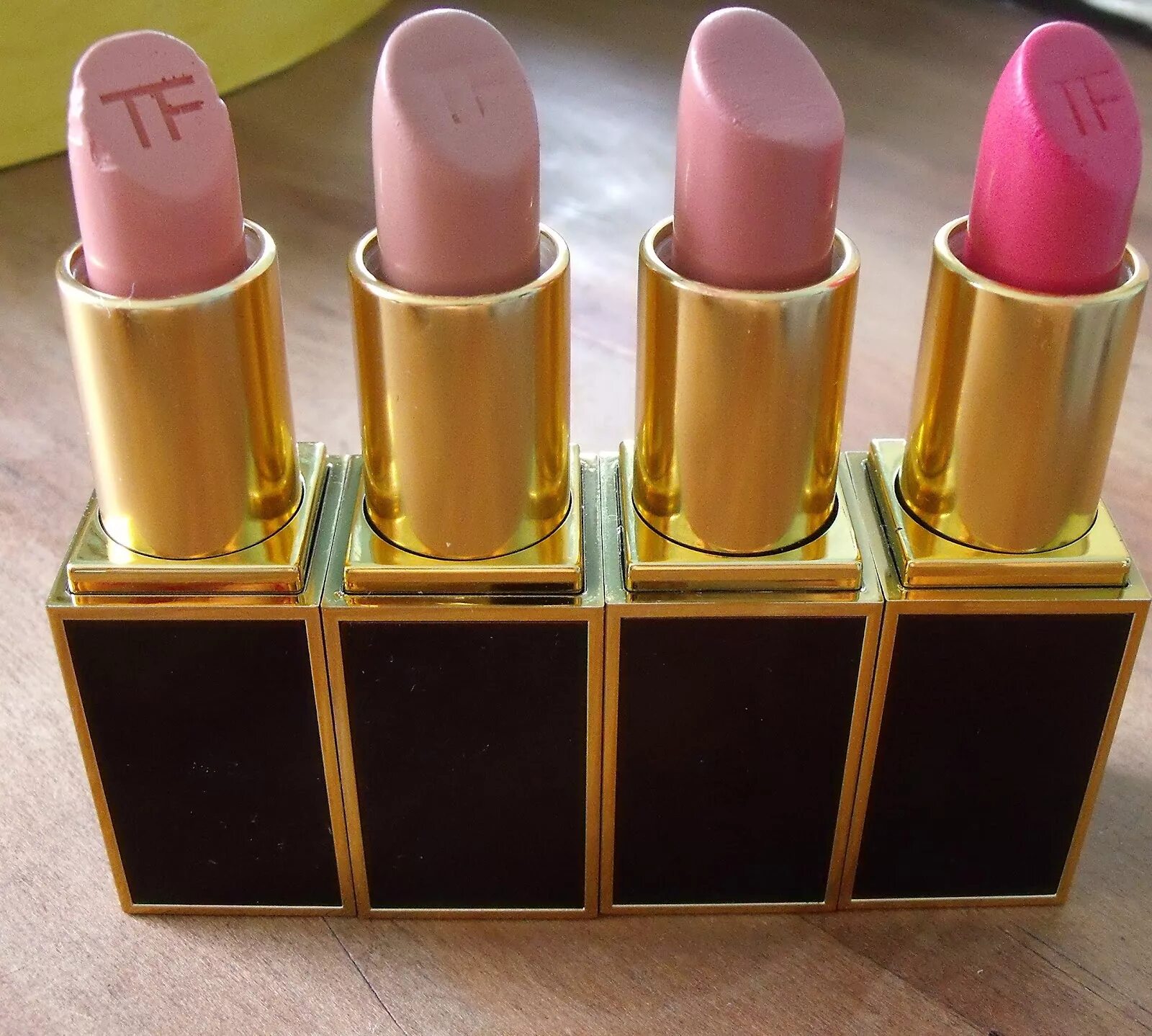 помада tom ford 311. Tom ford lip color matte rouge. помада tom ford dylan. помада tom. Tom ford 43 ultra помада.