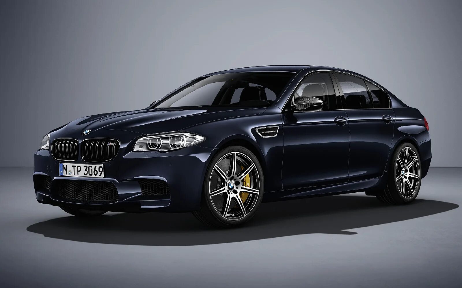 БМВ м5 седан. BMW m5 f10 Competition. BMW m5 2016. BMW m5 f10 Competition Edition. Bmw f10 competition