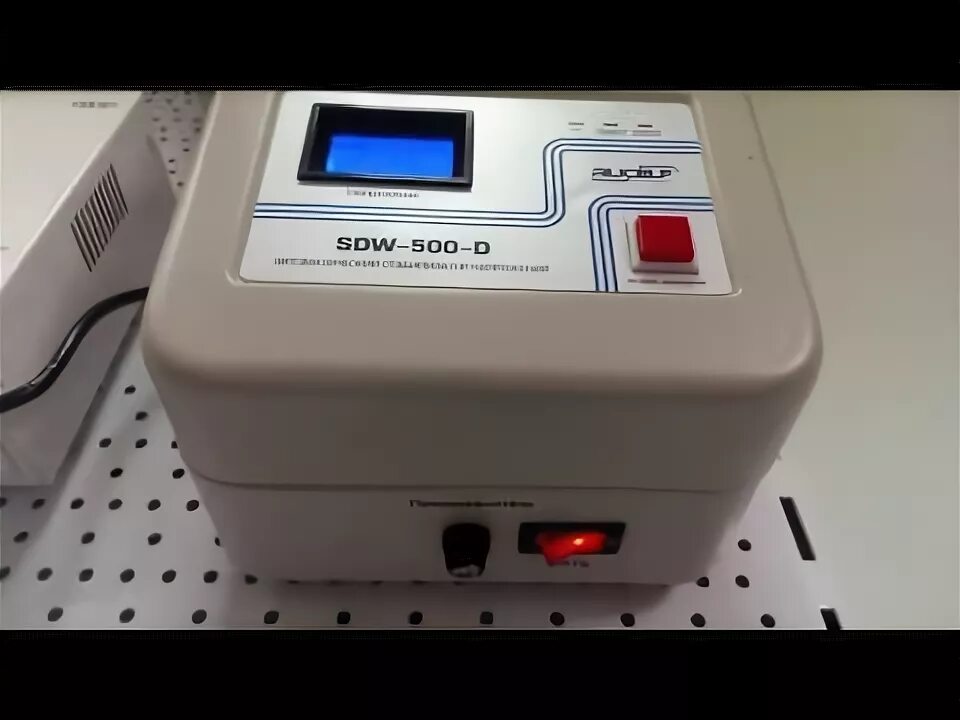 Стабилизатор lenz technic. Стабилизатор напряжения lenz technic r500w. стабилизатор напряжения sdw 500 d. стабилизатор руселф sdw -10000-d. rucelf стабилизатор srw-500-d.