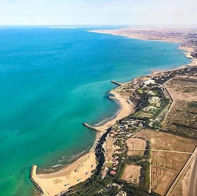 Азербайджан Каспийское море. Азербайджан Баку Каспийское море. Курорты Каспийского моря Азербайджан. Каспий Баку.