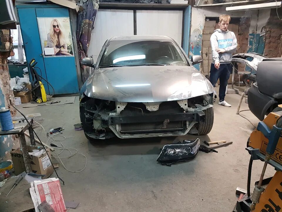 Банки ремонт аккорд 7. Ремонт accord. Ремонтные части кузова хонда аккорд 8. Реставрация honda. Хонда аккорд 7 кузовной ремонт.