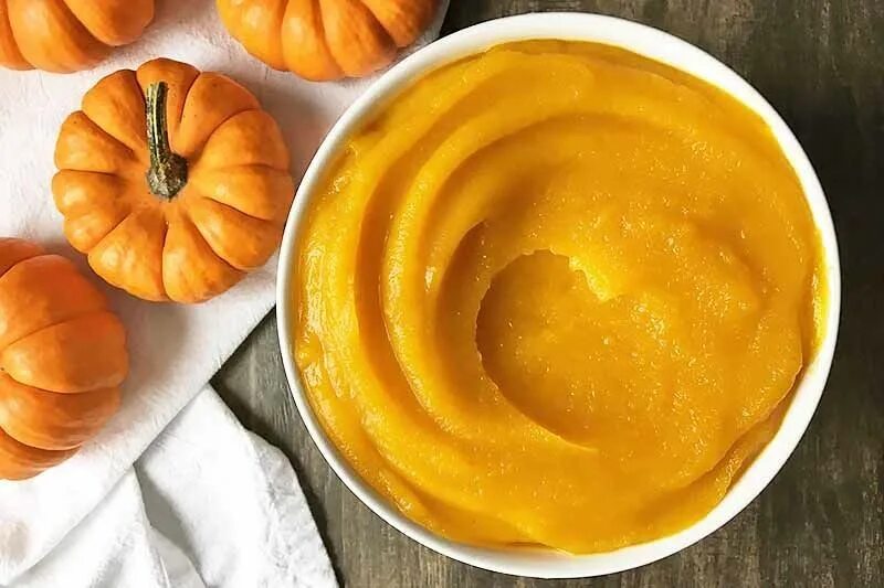 Пюре тыквы фото. Pumpkin puree. Оранжевое пюре. Пюре из тыквы и кабачка. Советское пюре тыква.