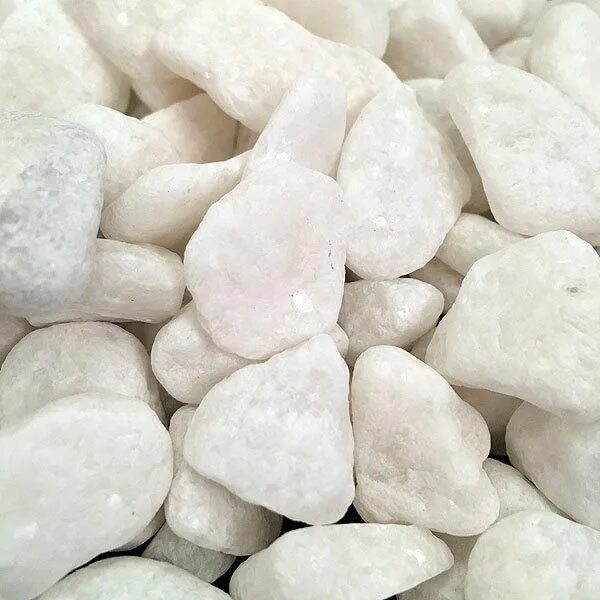 Белые камни где находится. Белый камень. Белый натуральный камень. Красивый белый камень. Белые камешки.