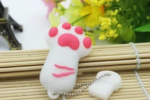 Игрушка сквиш кошачья лапка