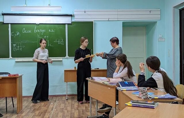 Преподаватели фундаментальных дисциплин. Преподаватели фундаментальных дисциплин. Преподаватель в университете. Преподаватели фундаментальных дисциплин. Преподаватели фундаментальных дисциплин.