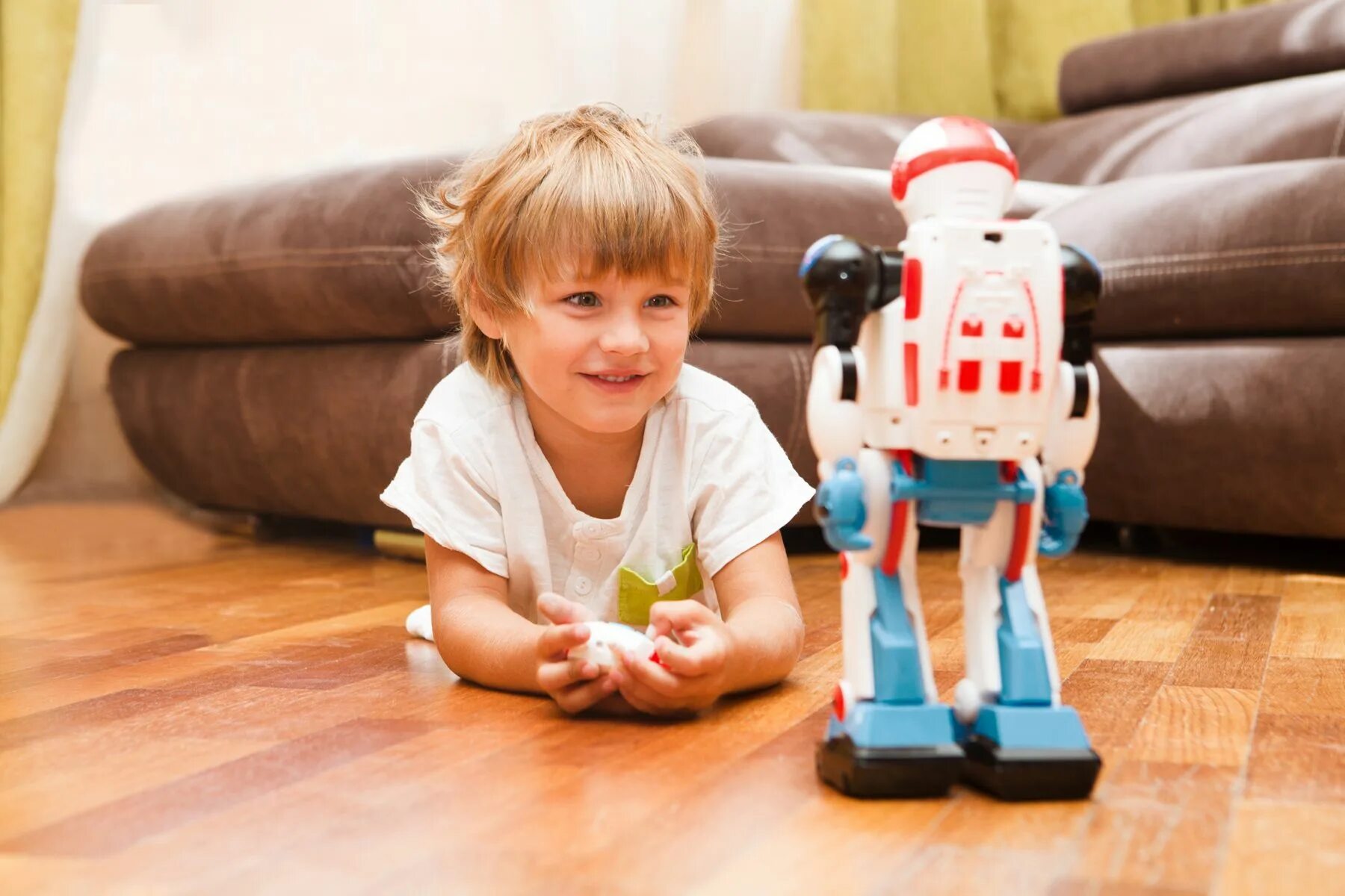 Роботы play the game. Роботы для детей. Роботы для детей 10 лет. Робот для детей 5 лет. Научные игрушки для детей.
