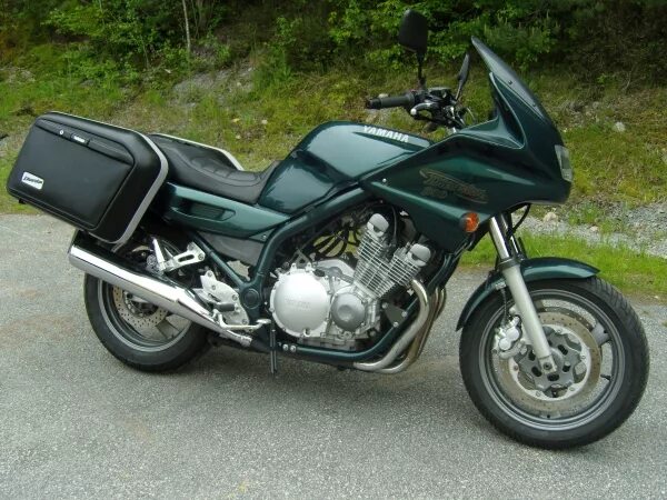 Yamaha xj 900. Yamaha xj 900. Yamaha xj 900. Yamaha diversion 900. Yamaha xj900s diversion.