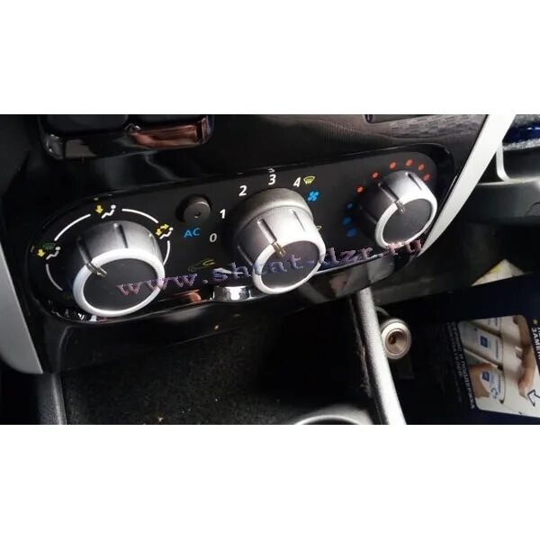 Лампочка подсветки печки рено дастер. Крутилки отопителя ларгус. Ручки отопителя renault duster. Блок управления отопителем renault duster 1. Блок управления отопителем renault duster 1.