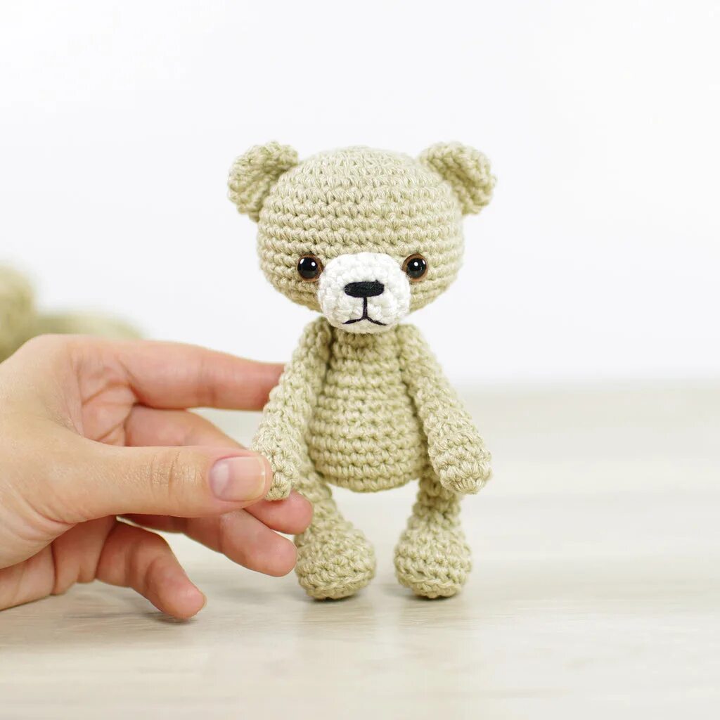 Small teddy. Small teddies. Small teddies. Small teddies. Плюшевый мишка с пластиковым носом.