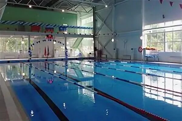 Бассейн металлист королев