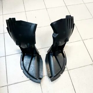 Передние локеры приора