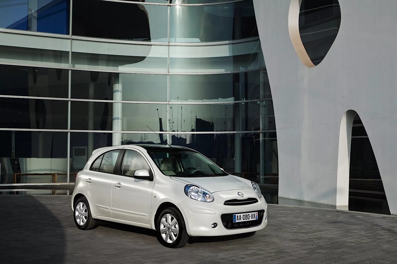 Dig s nissan. Ниссан ноут 2015 dig s зимой. Nissan note dig-s. Dig s nissan. Dig s nissan.