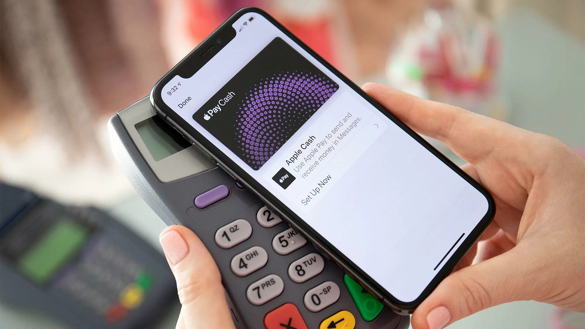 Apple pay. Бесконтактная оплата на айфоне. Оплата через Apple pay. Apple pay NFC.