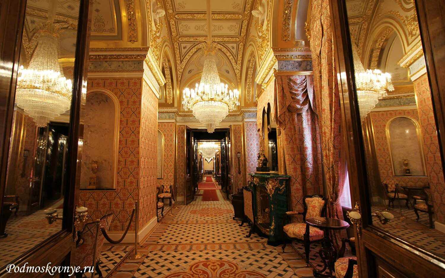 собственная половина большого кремлевского дворца. анфилада большой кремлёвский дворец. большой кремлёвский дворец будуар императрицы. покои императора в большом кремлевском дворце в. большой кремлевский дворец кабинет императрицы.