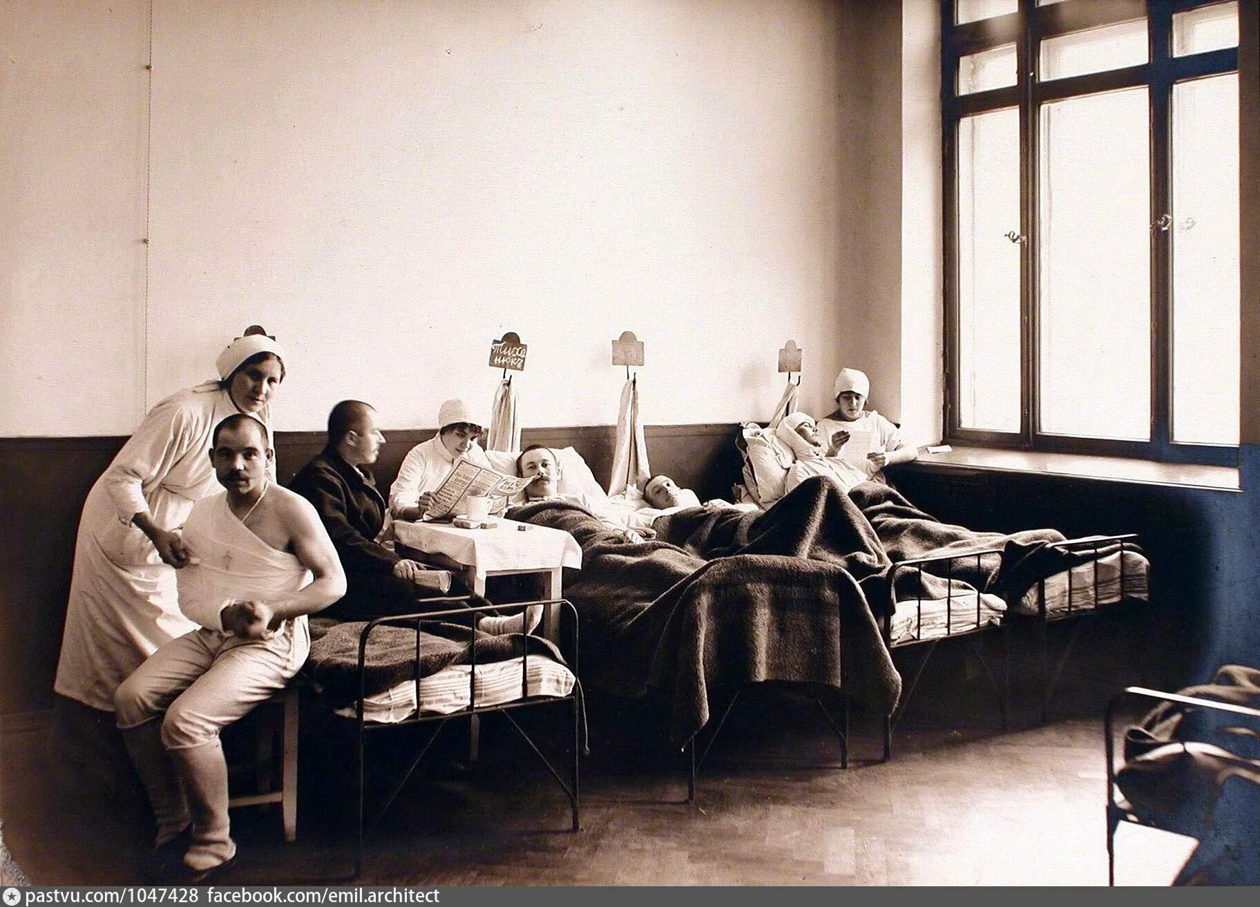 Киевский военный госпиталь 1914-1918. Киевский военный госпиталь 1914. Военные госпитали в первую мировую войну.