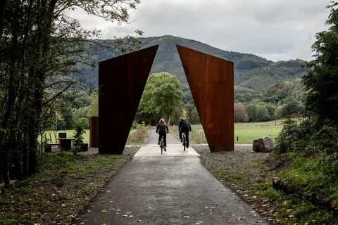 Archive path