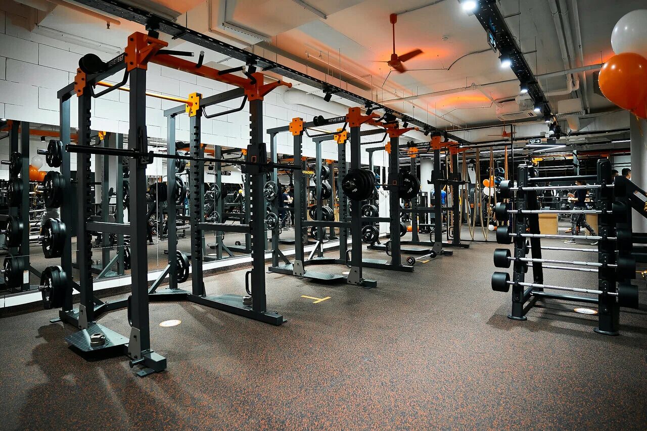 Москва улица новочеремушкинская фитнес клуб. Спирит семеновская. Спирит ясенево. Фитнес клуб spirit рассказовка. Фитнес клуб спирит москва.