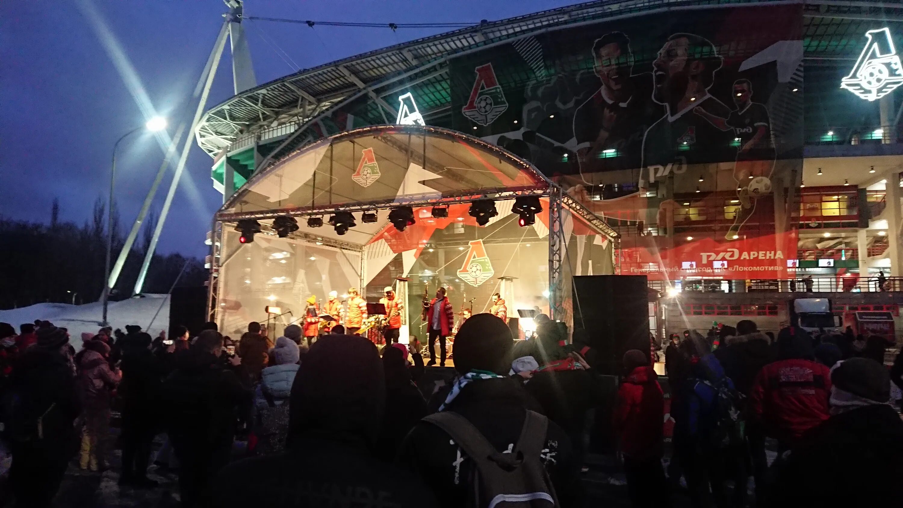 Москва октябрь 2019. Москва октябрь 2019. Москва октябрь 2019. Москва октябрь 2019. Золотая осень в москве.