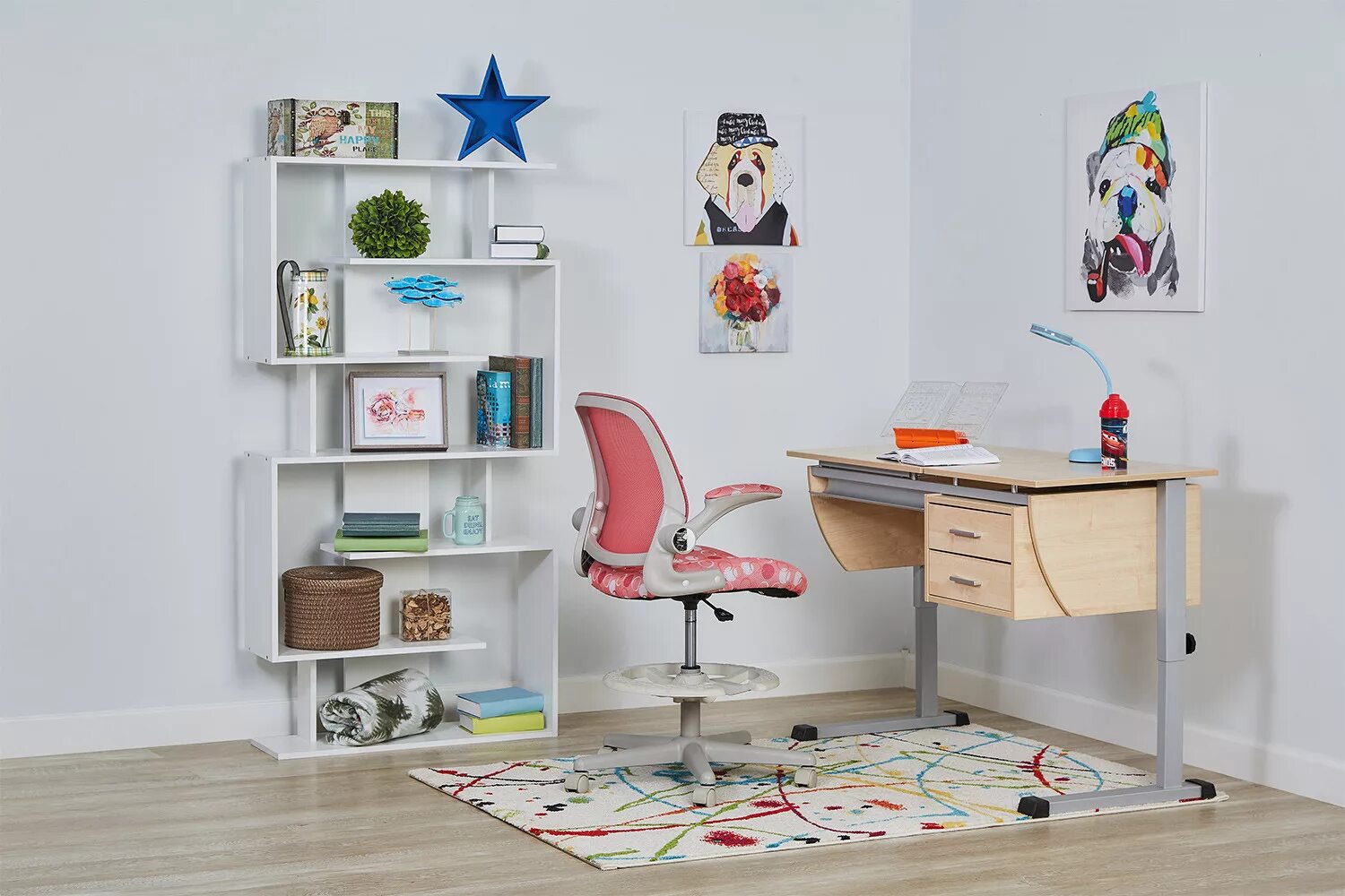 Необычный детский стол. Игры со столом флисат идеи. Оригинальный стол в детскую. Оригинальный стол в детскую. Полка для школьника.