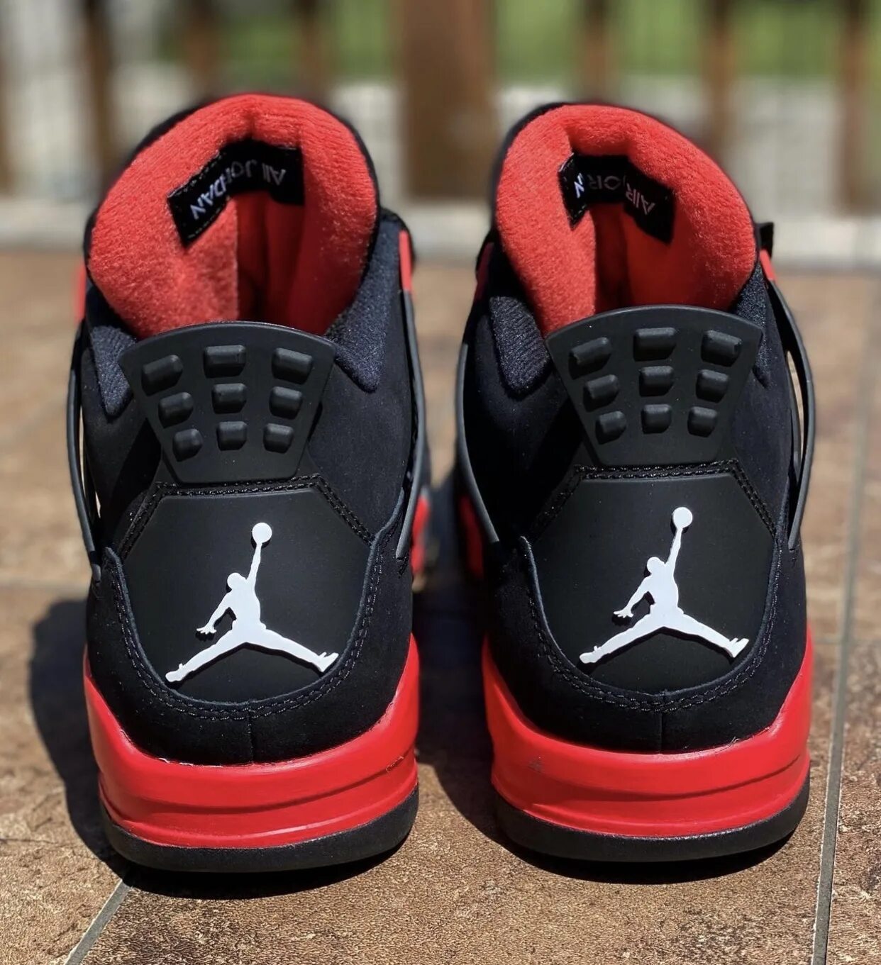 Air jordan thunder. Nike air jordan 4 red thunder. air jordan 4 red. nike jordan 4. nike air jordan 4 retro.