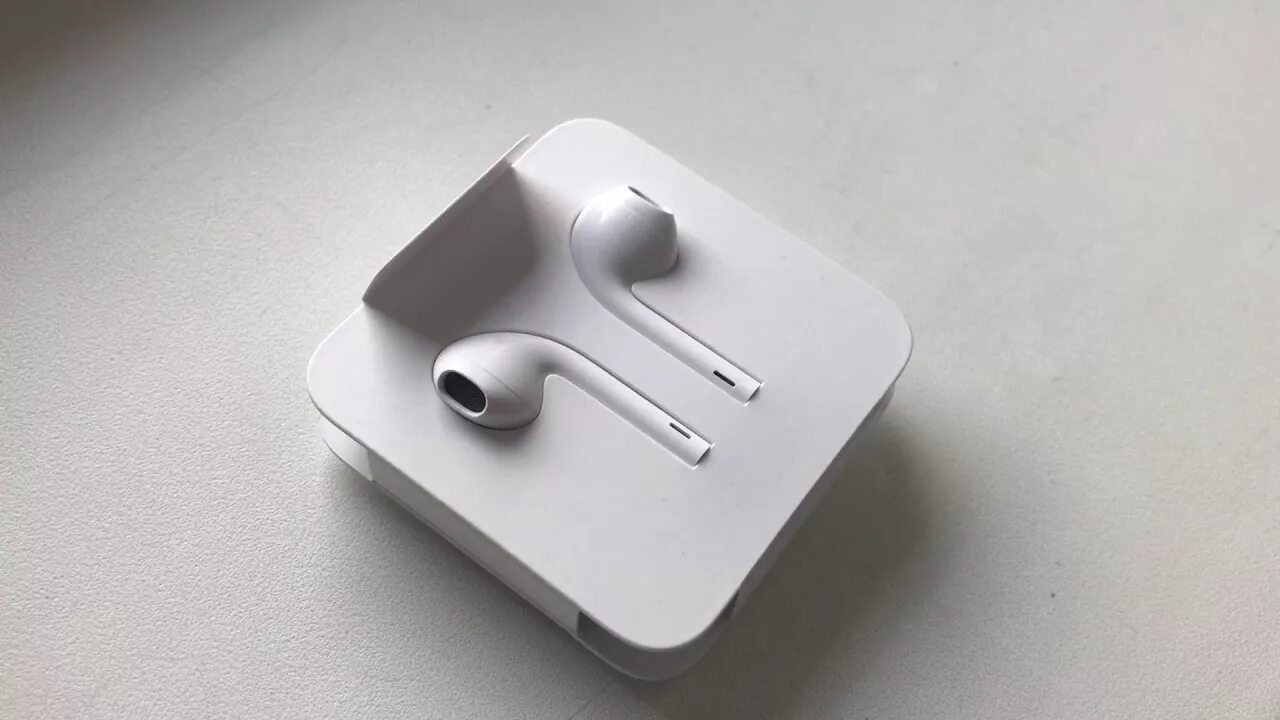 Apple Earpods (Lightning). Apple Earpods Lightning оригинал. Наушники Apple от 7 iphone. Earpods 7.