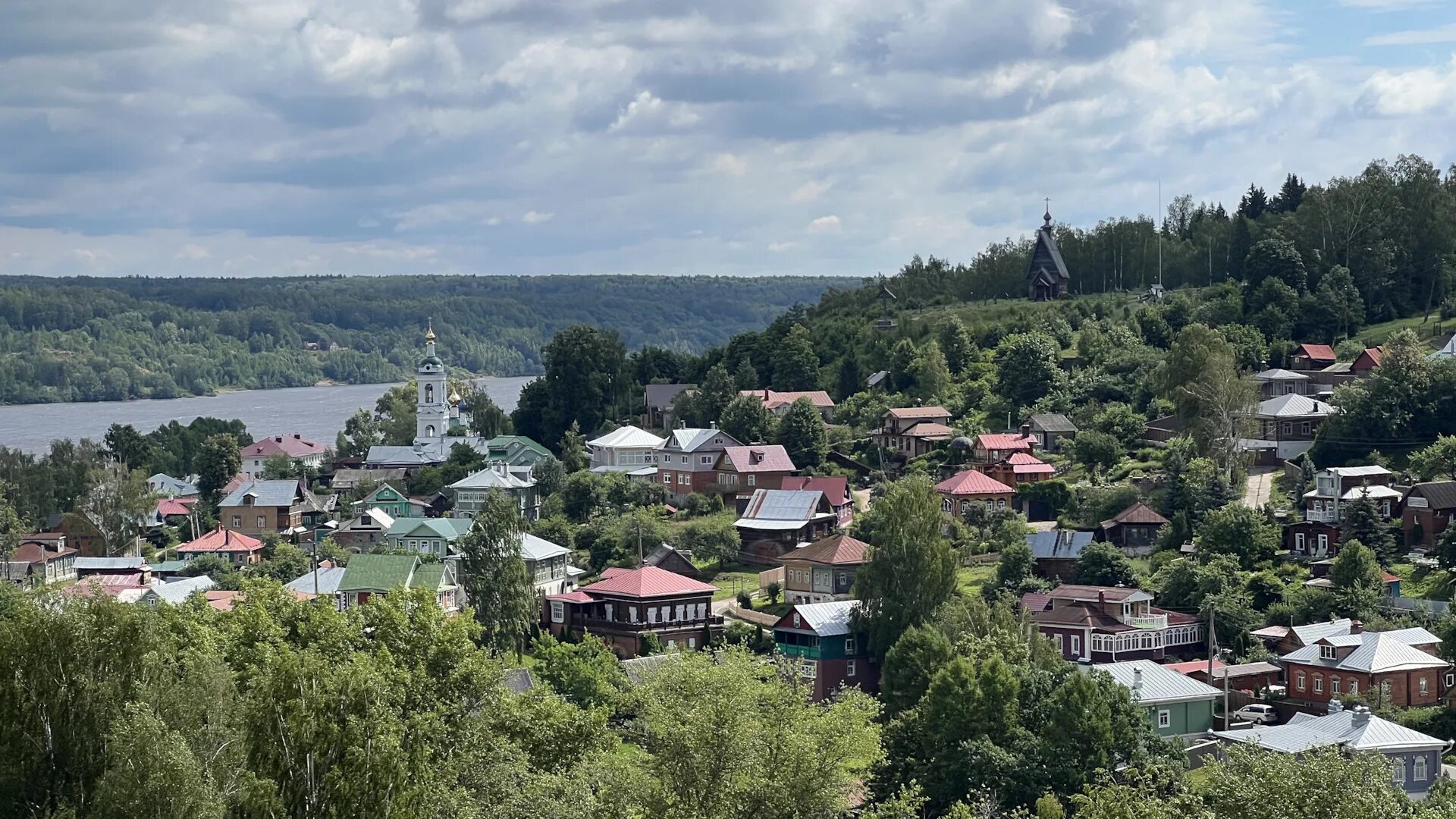 Плес 2022. Памятник Шаляпину в Плесе. Музей Левитана в Плесе. Ладыжино Плес.