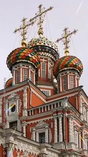 Высокая низкая церковь