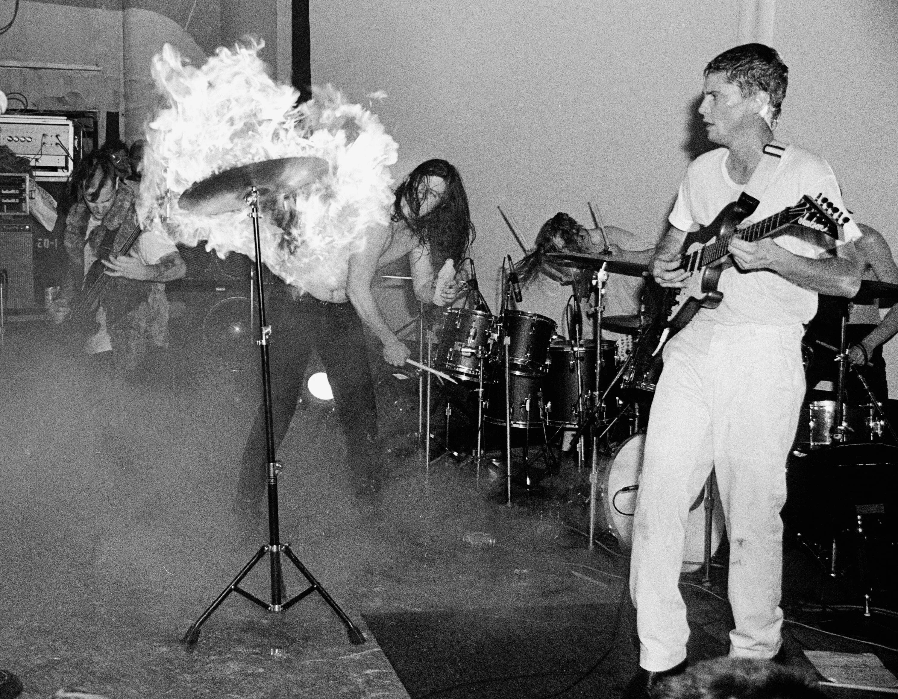Butthole surfers. Teresa nervosa butthole surfers. Группа butthole surfers. Butthole surfers butthole surfers. Гранж рок.